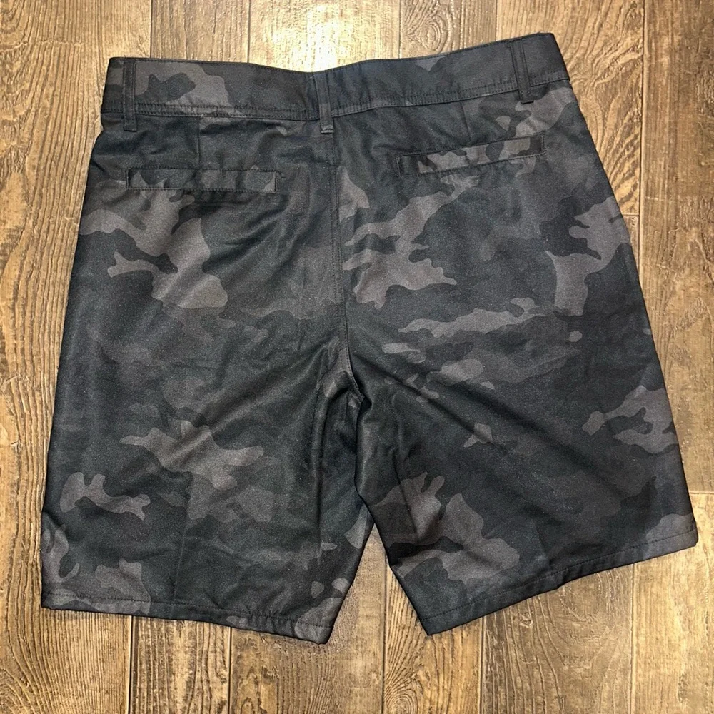 George Black & Charcoal Camo Hybrid Shorts - Picture 2 of 3